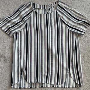 H&M Short-Sleeve Blouse